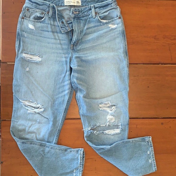 Abercrombie & Fitch Denim - Abercrombie & Fitch Girlfriend Jean High Rise